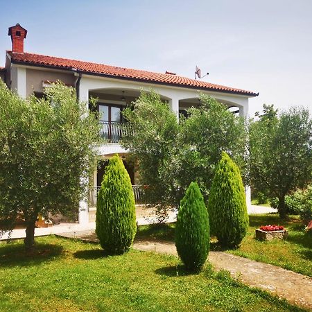 Garden Apartment Maria 弗尔萨尔 外观 照片